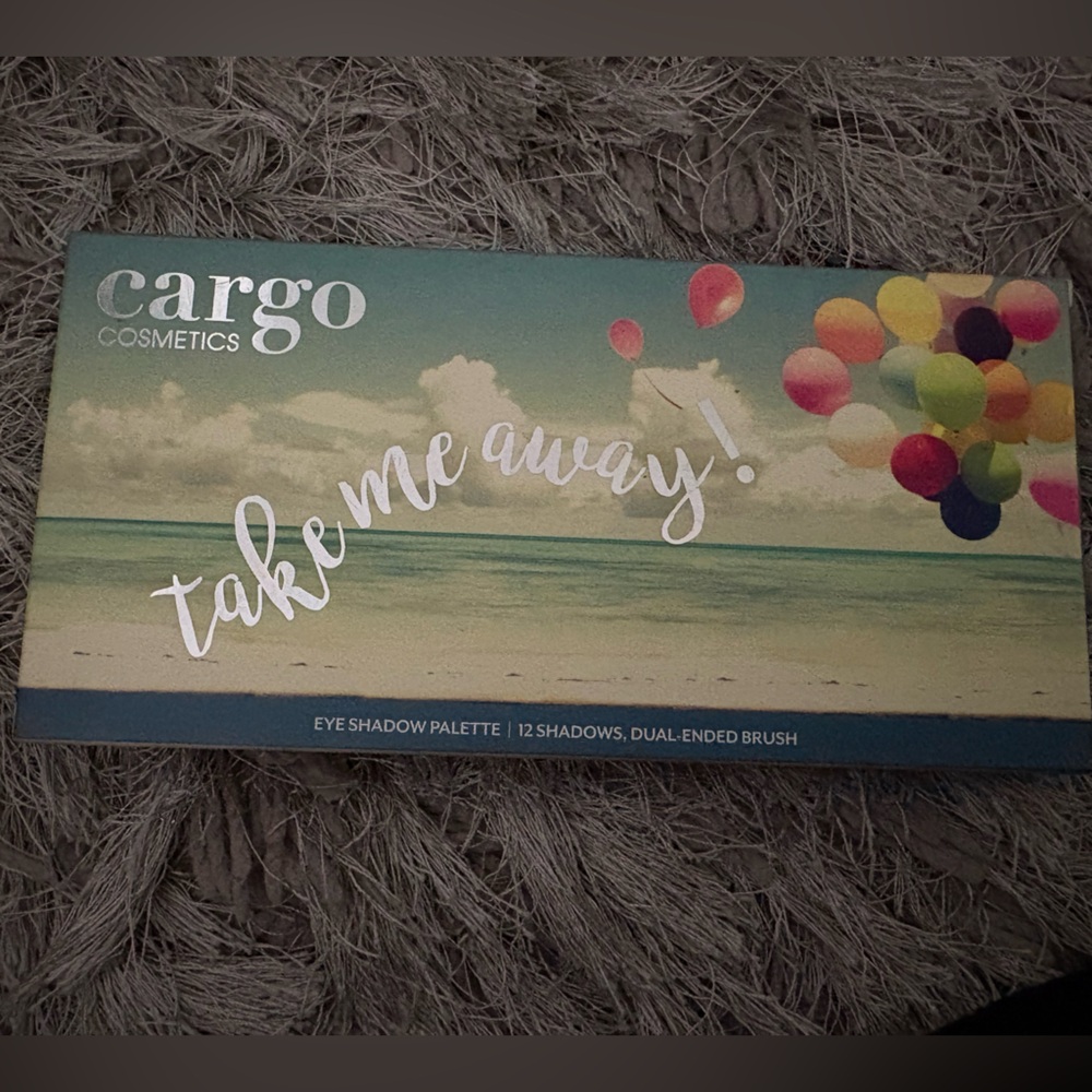 'Eyeshadow Palette - Neutral & Beachy Shades